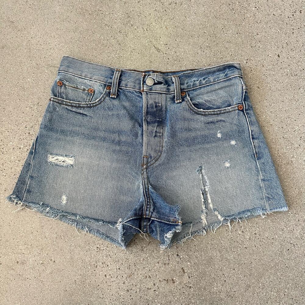 LEVI’S Women's High Rise Button Fly Raw Hem Jean Shorts